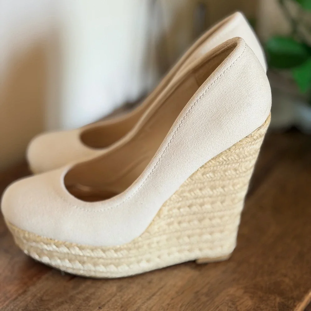 Madden Girl measurements heel